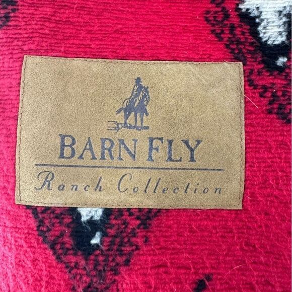 NWT Authentic Barn Fly Cow Skull Throw blanket 60 x 60 - Picture 2 of 11
